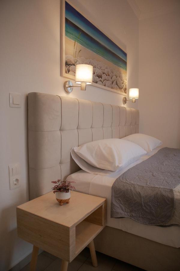 Athanasia Apartments Skiathos Town Exterior photo